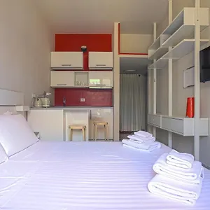 https://the-red-loft-in-ponte-vecchio-n-2.it-tuscanyhotel.com